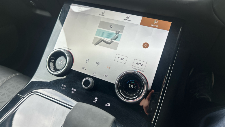 Land Rover Range Rover Velar 2.0 D200 R-Dynamic HSE 5dr Auto Diesel Estate